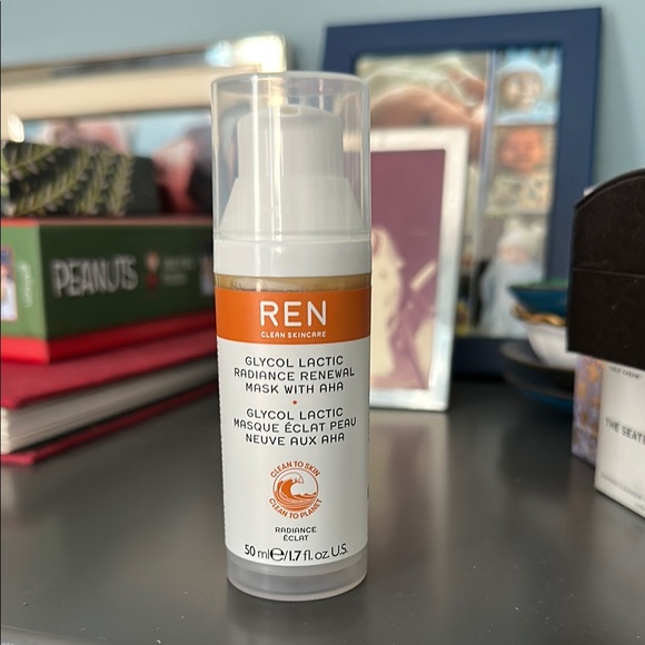 Ren Glycol Lactic Radiance Renewal Mask - Orange - Picture 7 of 7